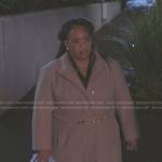 Miranda’s beige chain belt coat on Greys Anatomy