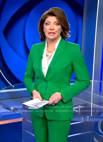 Norah’s green blazer and pants on CBS Evening News