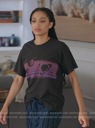 Olivia''s black planet print tee on All American