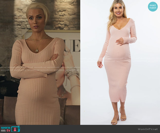 Pink Blush V-Neck Long Sleeve Fitted Maternity Maxi Dress in Pink worn by Gigi (Wallis Day) on Sex/Life
