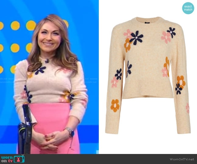 Rails Anise Floral Crewneck Sweater worn by Lori Bergamotto on Good Morning America