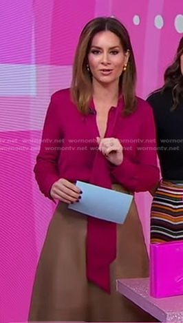 Michael Kors Knee-length Dresses worn by Rebecca Jarvis as seen in Good  Morning America on June 27, 2023