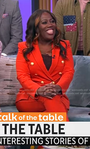 Sheryl Underwood’s red suit on CBS Mornings
