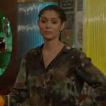 Stella’s green tie dye shirt on Chicago Fire