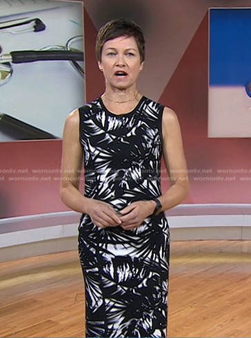 Stephanie’s leaf print sleeveless dress on Today