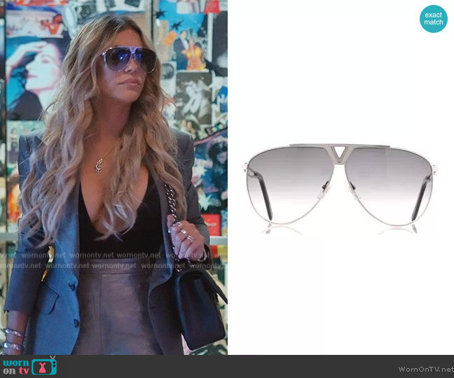 Louis Vuitton Tonca Sunglasses worn by Adriana de Moura (Adriana de Moura) on The Real Housewives of Miami