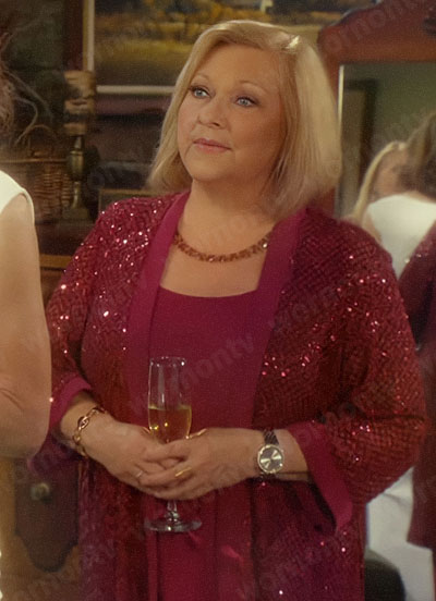 Traci's sequin jacket in Diane's dream on The Young and the Restless