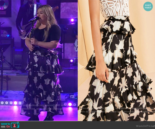 WornOnTV: Kelly’s black floral ruffle skirt on The Kelly Clarkson Show ...