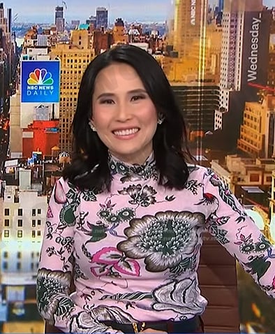 Vicky’s pink floral turletneck top on NBC News Daily