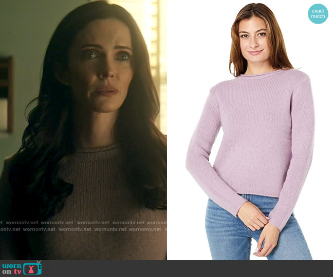 Vince Roll Edge Cashmere Sweater worn by Lois Lane (Elizabeth Tulloch) on Superman and Lois