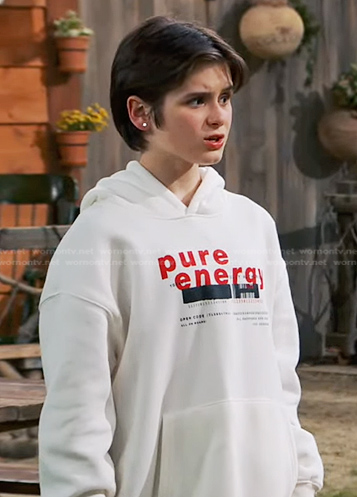 Whinnie’s white pure energy hoodie on Bunkd