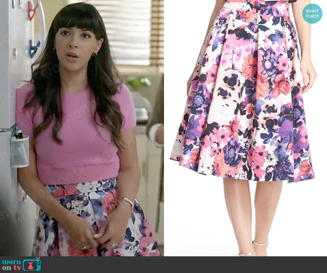 Eliza J Floral Print Faille Midi Skirt worn by Sam (Hannah Simone) on Not Dead Yet