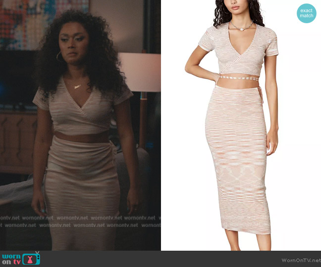WornOnTV: Jackie’s space dye cropped cardigan on Bel-Air | Clothes and ...