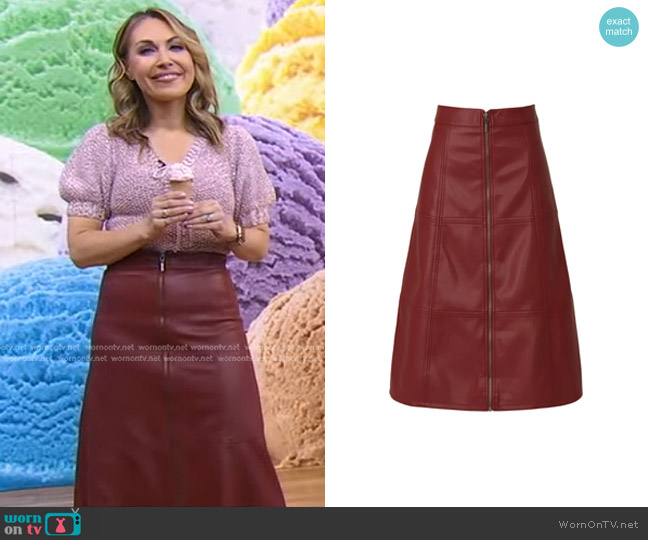 WornOnTV: Lori’s pink short sleeve sweater and leather skirt on Good ...