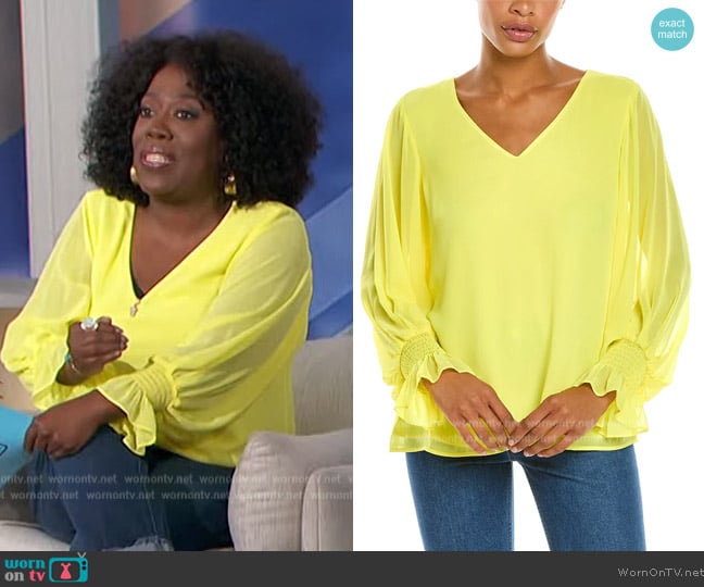 Vince Camuto Flare Cuff Top worn by Sheryl Underwood on The Talk