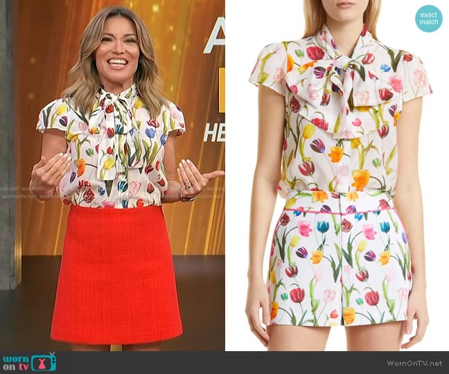 Alice + Olivia Jeannie Bow Cap Sleeve Cotton & Silk Button-Up Blouse worn by Kit Hoover on Access Hollywood