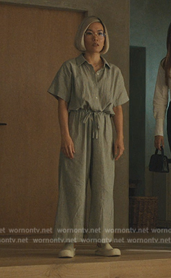 Amy's gray linen jumpsuit on Beef