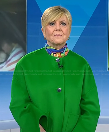 Anne Thompson’s green jacket on Today