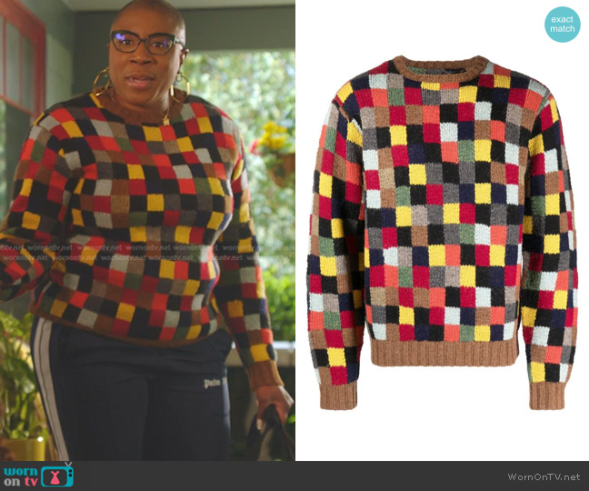 Beams Plus Patchwork Crew Neck Jumper worn by Henrietta Wilson (Aisha Hinds) on 9-1-1