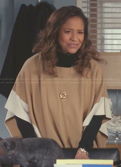 Catherine's beige colorblock poncho on Greys Anatomy