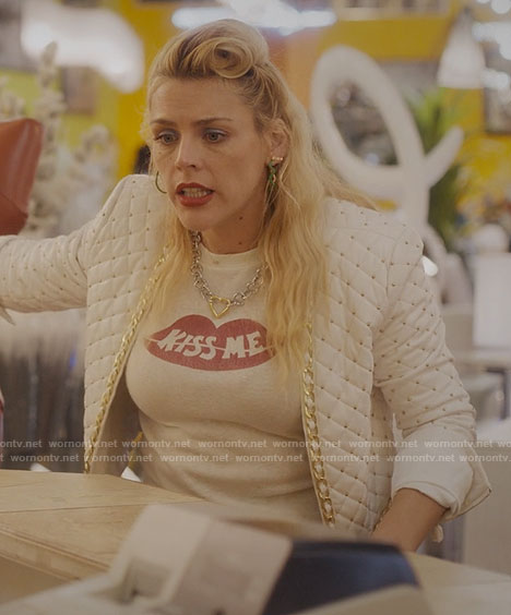 Darby's Kiss Me t-shirt and quilted leather jacket on Single Drunk Female