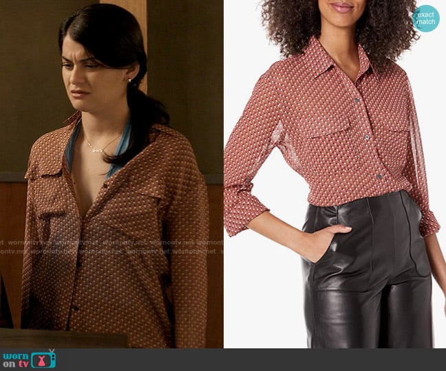 Equipment Slim Signature Silk Shirt in Rose Clay worn by Samantha Fink (Sofia Black-D'Elia) on Single Drunk Female