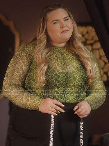 Felicia's green snake print mesh top on Single Drunk Female