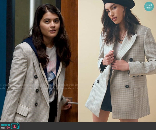 Free People Ashby Plaid Blazer worn by Samantha Fink (Sofia Black-D'Elia) on Single Drunk Female