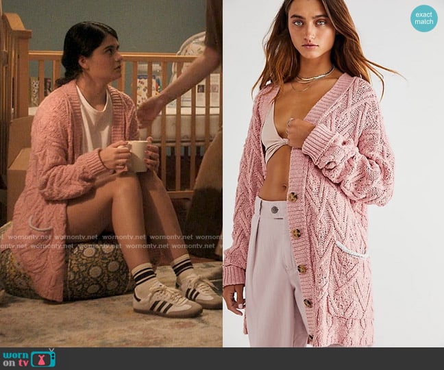 Free People Montana Cable Cardi worn by Samantha Fink (Sofia Black-D'Elia) on Single Drunk Female