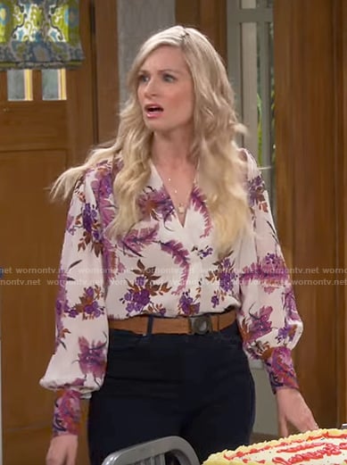 Gemma's purple floral blouse on The Neighborhood