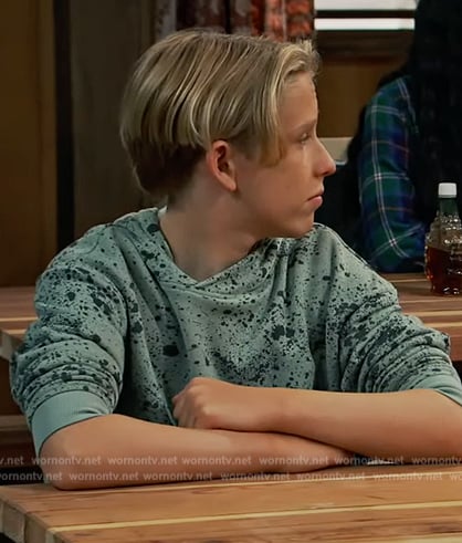 Jake’s green splatter print hoodie on Bunkd