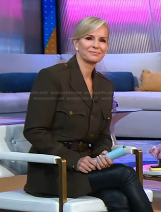 Jennifer’s khaki military jacket on Good Morning America