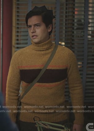 Jugheads beige stripe turtleneck on Riverdale