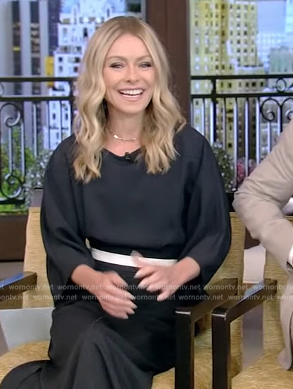 Wornontv Kellys Black Midi Dress On Live With Kelly And Ryan Kelly Ripa Clothes And