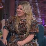 Kelly’s floral print dress on The Kelly Clarkson Show