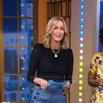 Lara’s black ribbed sweater and blue pants on Good Morning America