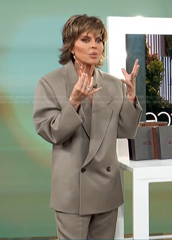Lisa Rinna's grey oversized blazer on Access Hollywood
