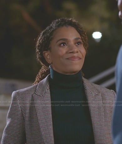 Maggie’s houndstooth blazer on Greys Anatomy