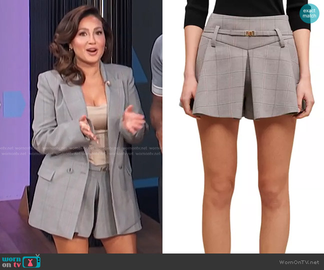 Maje Arreau Belted Plaid Shorts worn by Adrienne Houghton on E! News