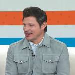 Nick Lachey’s textured polo shirt and suede jacket on Today