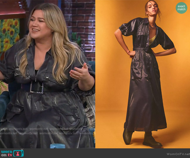 WornOnTV: Kelly’s black leather utility dress on The Kelly Clarkson ...