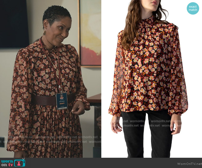 WornOnTV: Carltons Teacher’s red floral print ruffle neck blouse on Bel ...