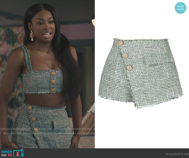 Self Portrait High-waisted tweed shorts worn by Hilary Banks (Coco Jones) on Bel-Air