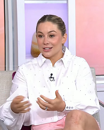 Shawn Johnson’s white cropped shirt on Today