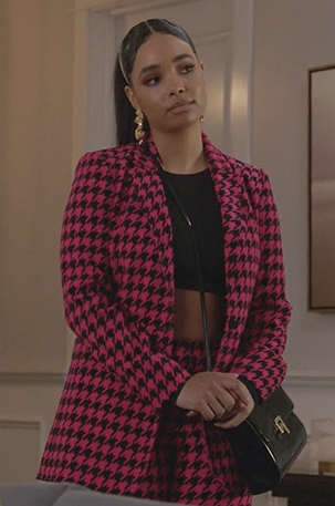 Skye's pink houndstooth blazer and pants on All American
