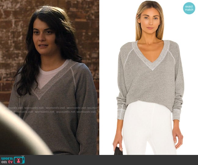 The Great The V Neck Sweatshirt worn by Samantha Fink (Sofia Black-D'Elia) on Single Drunk Female