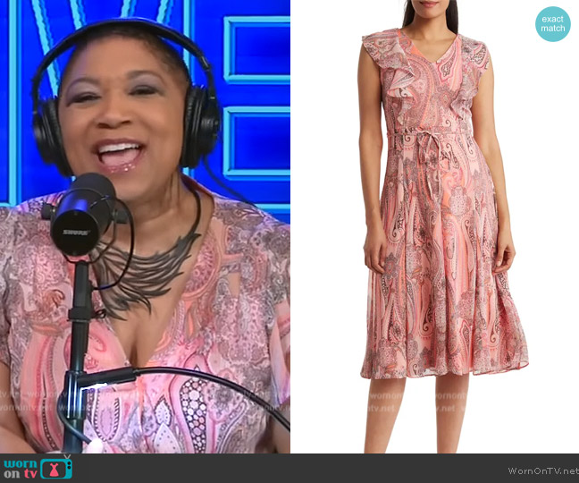 WornOnTV: Deja Vu’s pink paisley print dress on Live with Kelly and ...