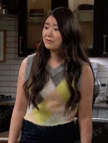 Wendy's diamond knit vest on Days of our Lives