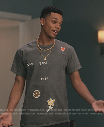 Will's gray printed tee on Bel-Air
