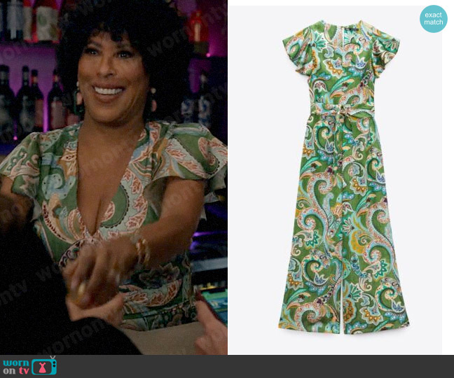 Zara Multi Color Print Jumpsuit worn by Cricket (Angela Gibbs) on Not Dead Yet